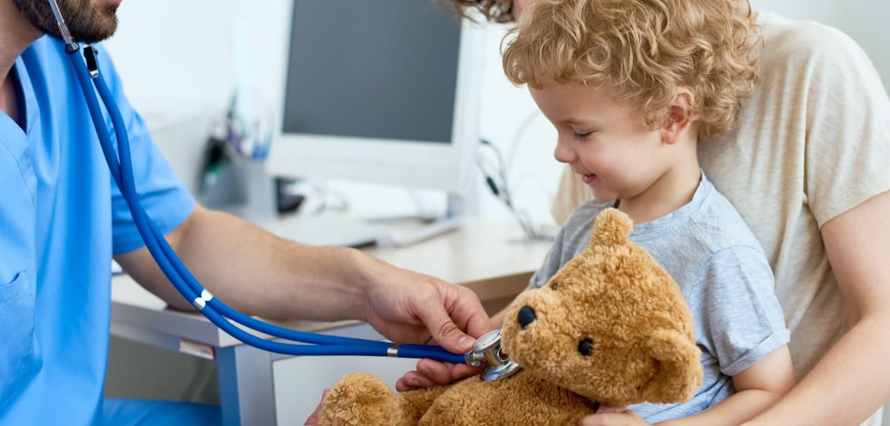 Społeczna odpowiedzialność biznesu to dla nas nie tylko obowiązek, ale przede wszystkim sposób na tworzenie wartości dla społeczeństwa poprzez nasze kompetencje techniczne. Współpracujemy z organizacjami, które realnie zmieniają życie ludzi, szczególnie w obszarze opieki zdrowotnej nad dziećmi.